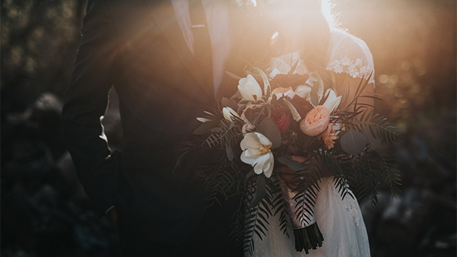 wedding shots with lighting